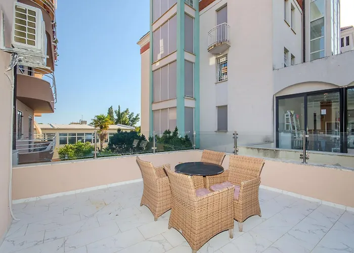 Beaches & Park Marjan *